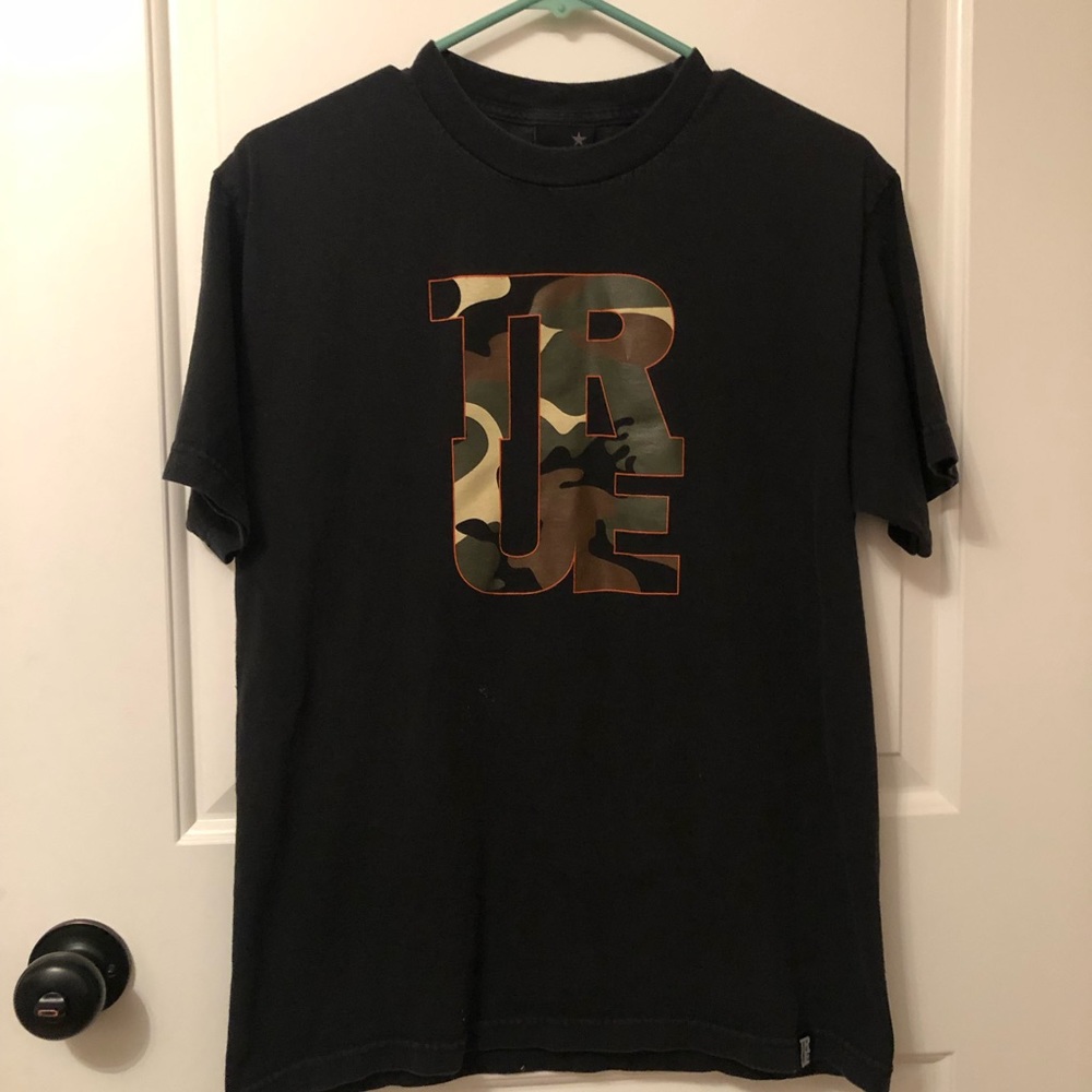 TRUE soul camo logo shirt